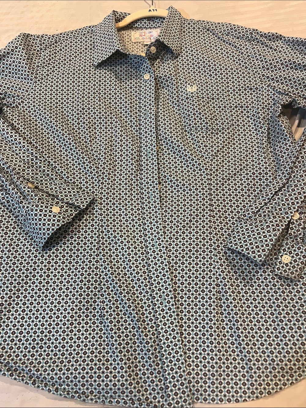 Women’s Printed Button-Down Shirt - Blue Geometric